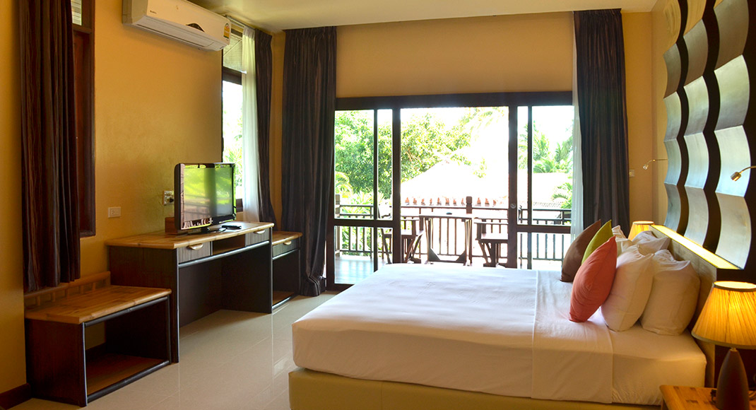 Accommodation-Palm Leaf Resort Koh Tao